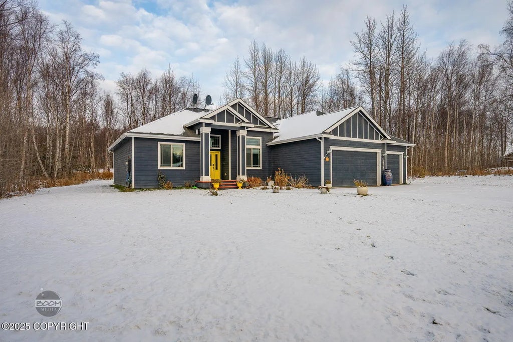 10727 E Meadowlark Circle, Palmer