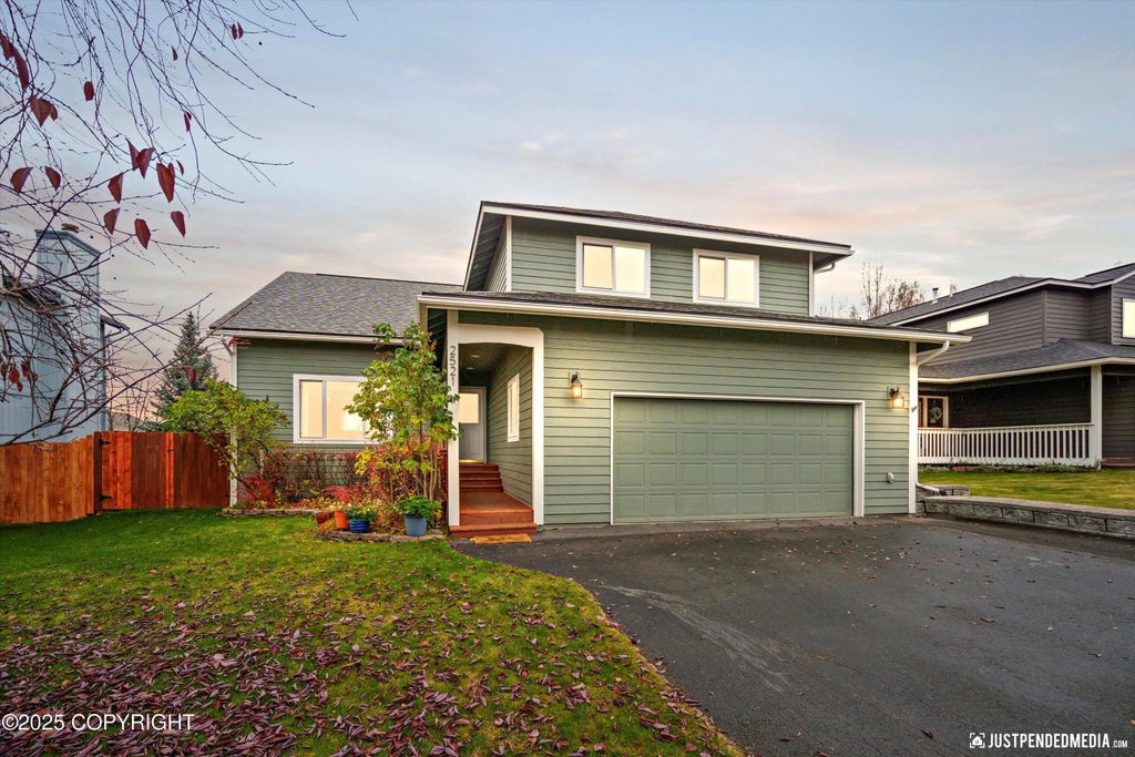 2521 Winterchase Circle, Anchorage