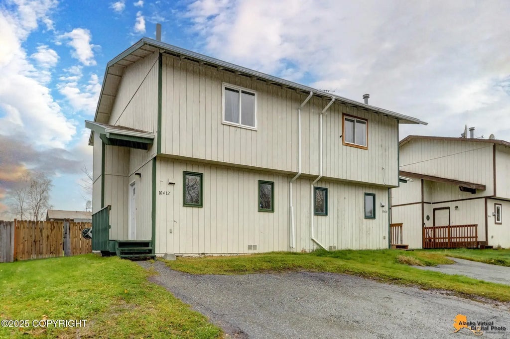 10412 Thimble Berry Drive, Anchorage