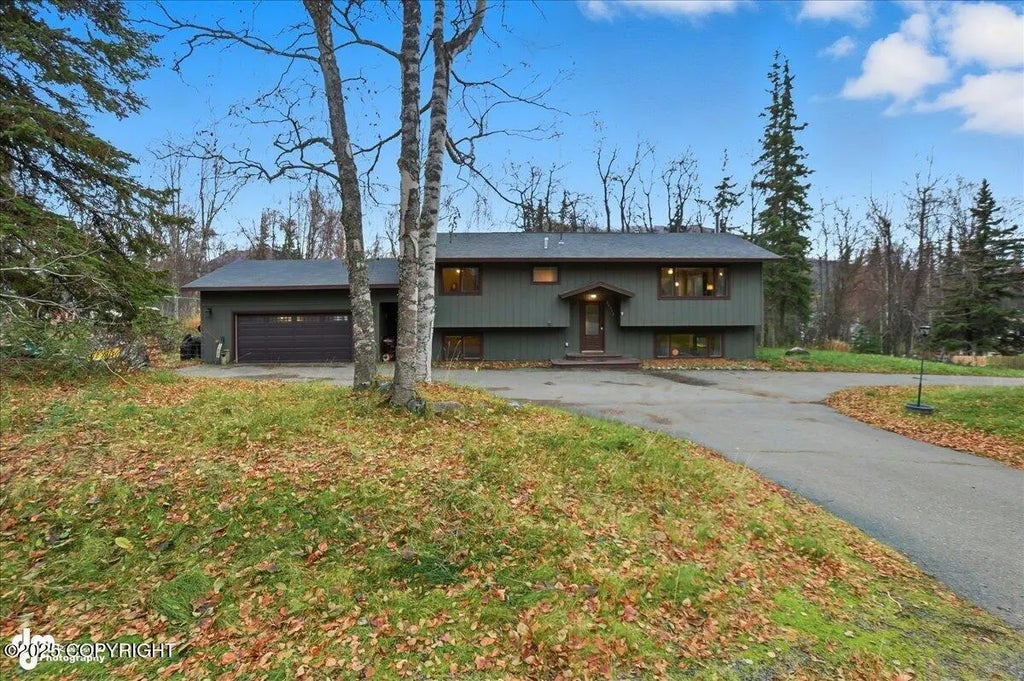 20252 Lucas Avenue, Eagle River