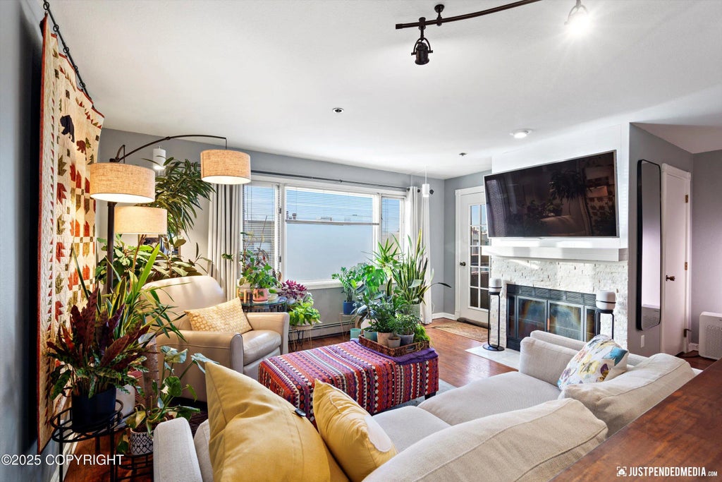1170 Denali Street #338, Anchorage