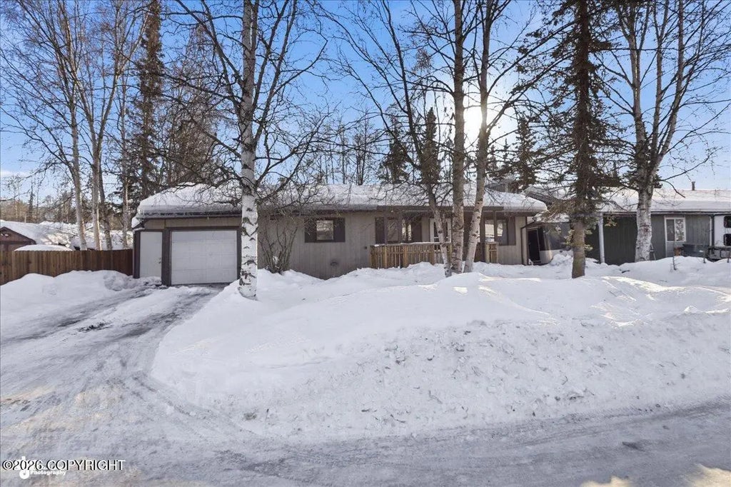 3740 E 66th Avenue, Anchorage