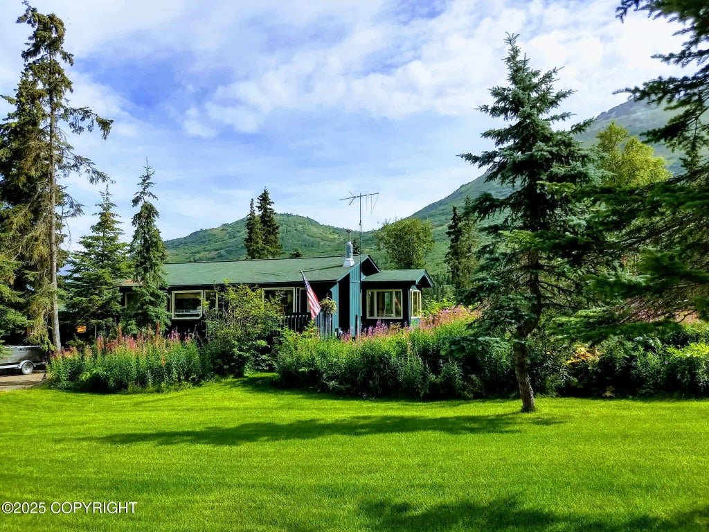 4527 Birdsong Drive, Eagle River