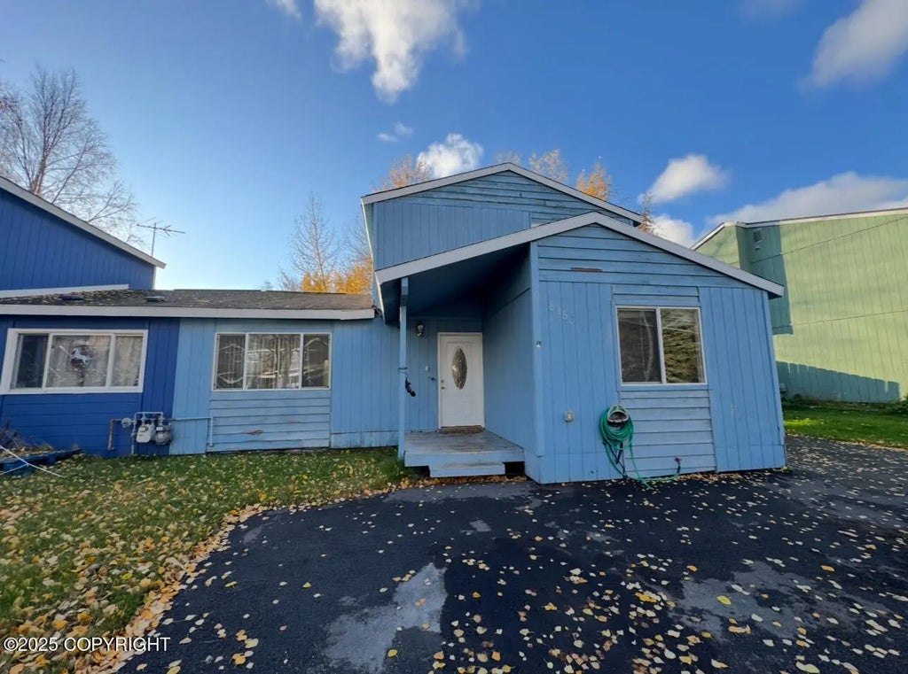 8150 Lamplighter Court, Anchorage
