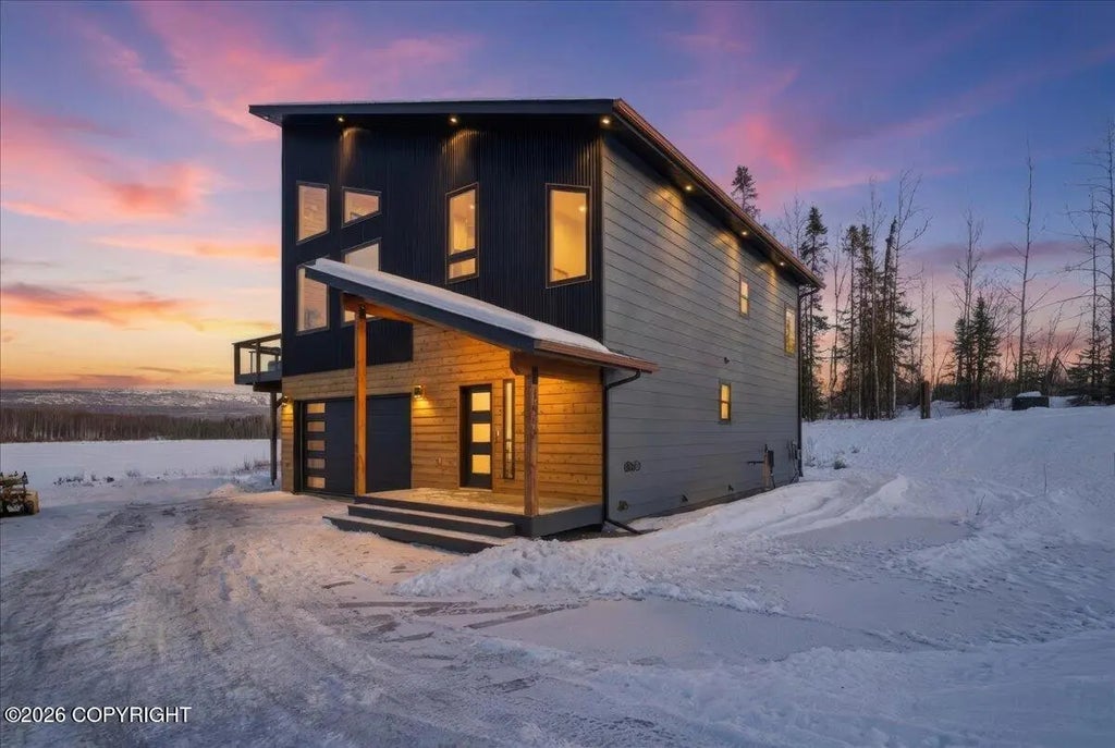 1668 N Pitman Road, Wasilla