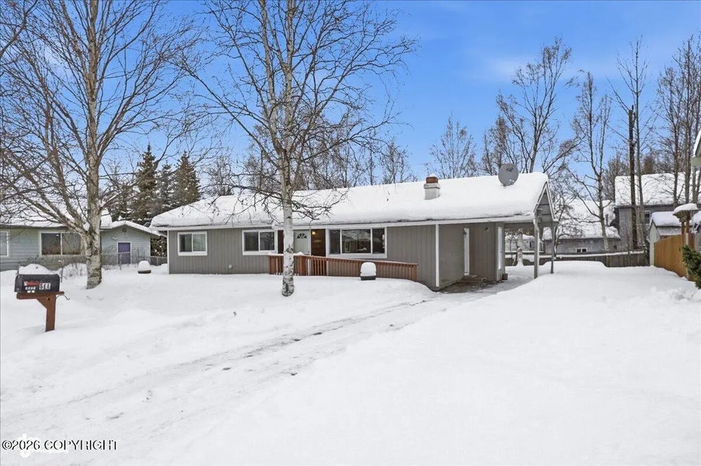 2521 Lyvona Lane, Anchorage