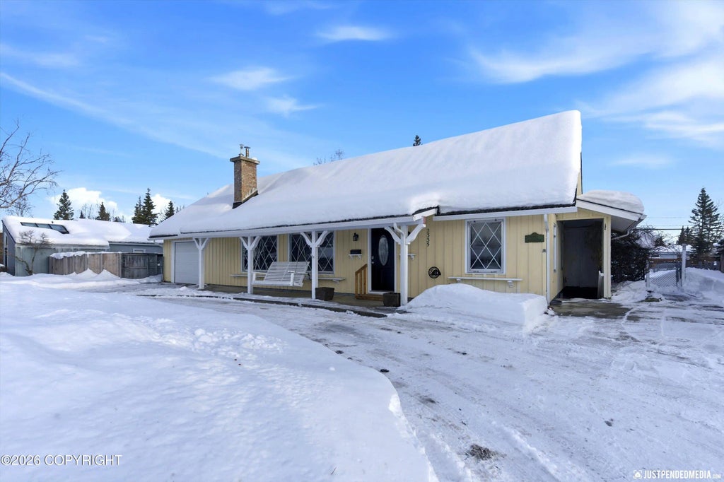 2335 Lord Baranof Drive, Anchorage