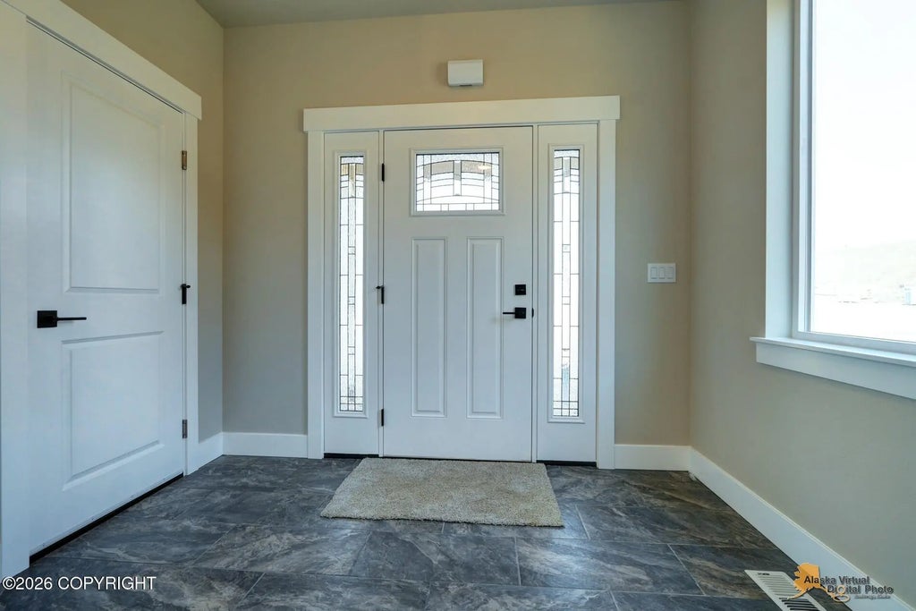 L7 Grey Owl Way, Eagle River