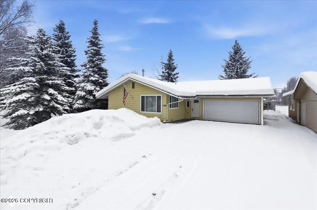 5708 Kennyhill Drive, Anchorage