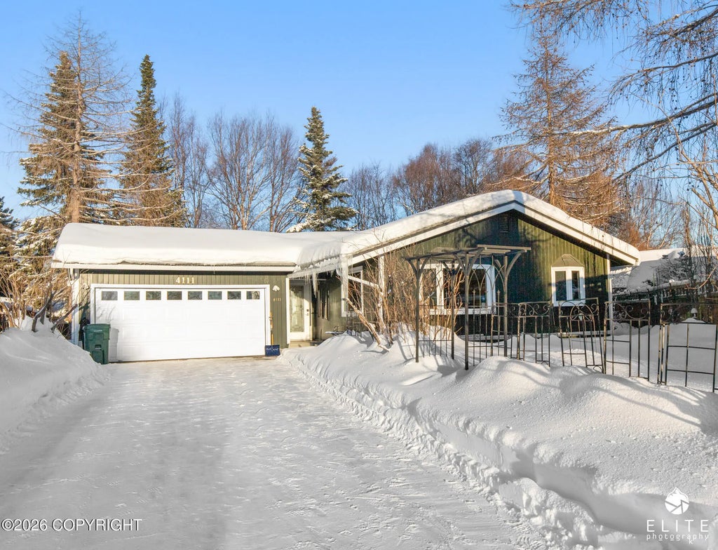 4111 Woronzof Drive, Anchorage