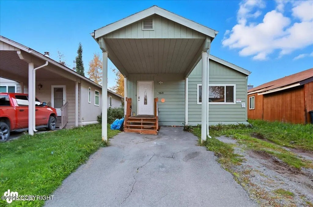 560 Izembek Circle, Anchorage