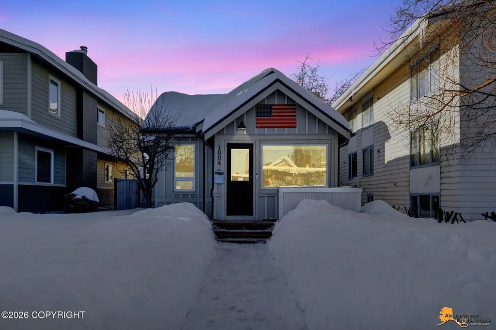 1004 W 11th Avenue, Anchorage