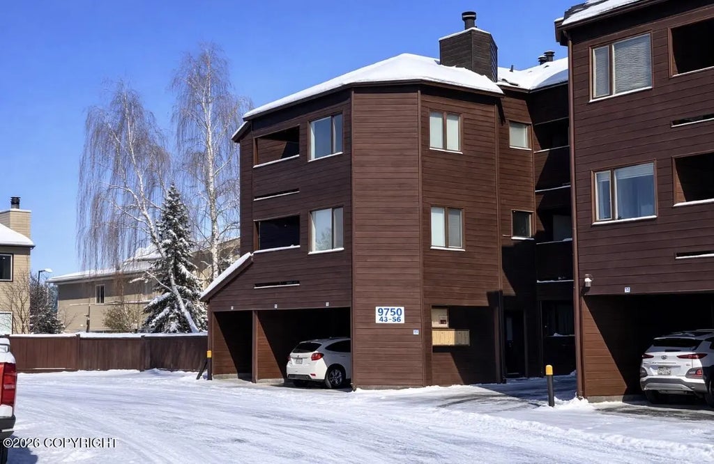 9750 Vanguard Drive #44, Anchorage