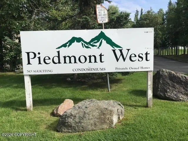 3051 Lois Drive #510, Anchorage