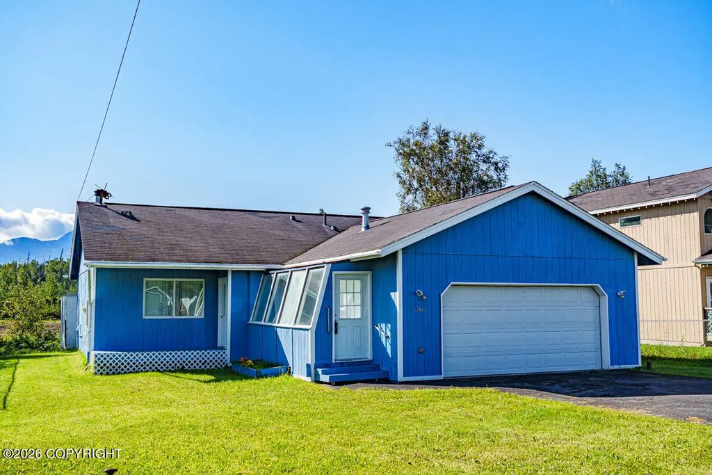 830 W Fern Avenue, Palmer