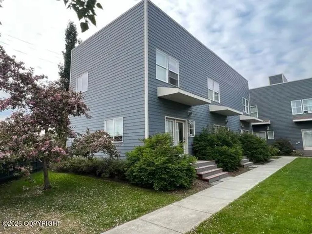 223 W 13th Avenue #11, Anchorage