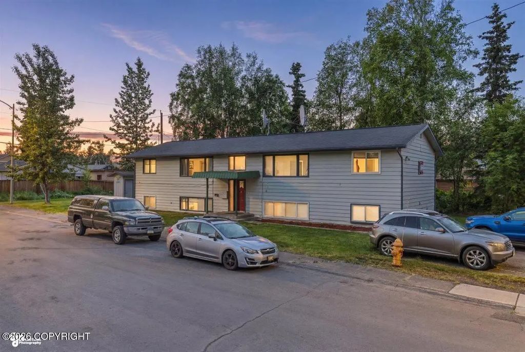 430 Schodde Street, Anchorage
