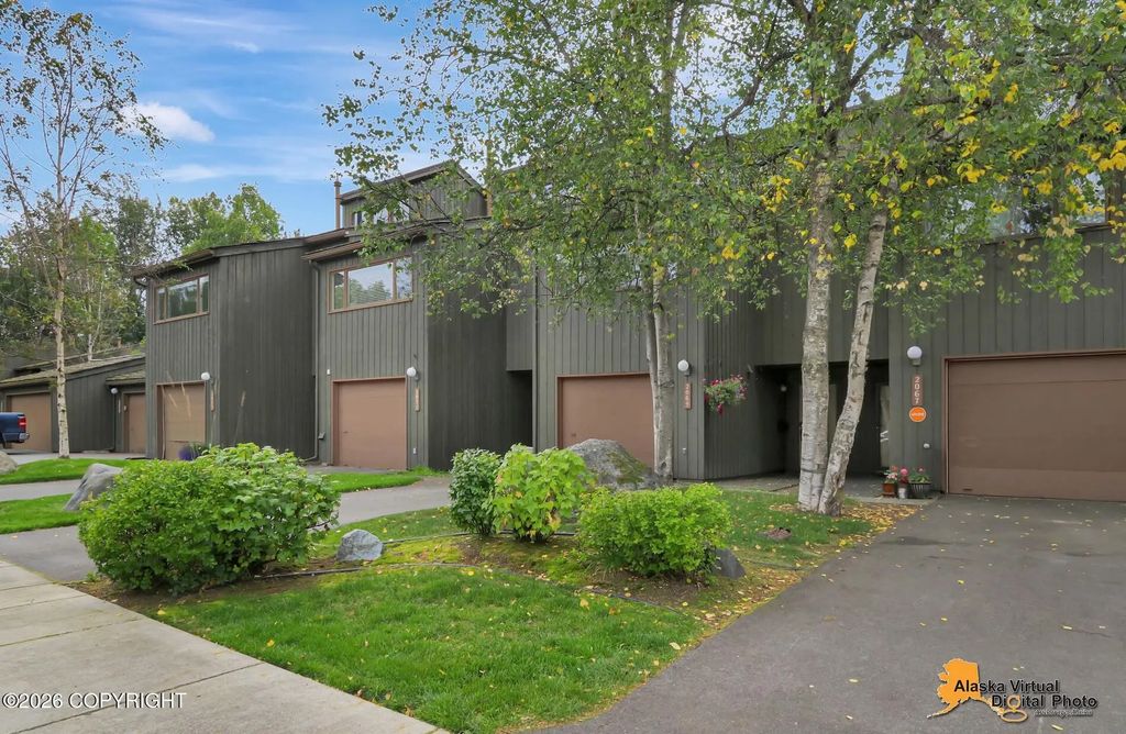 2069 Cliffside Drive #21b-5, Anchorage