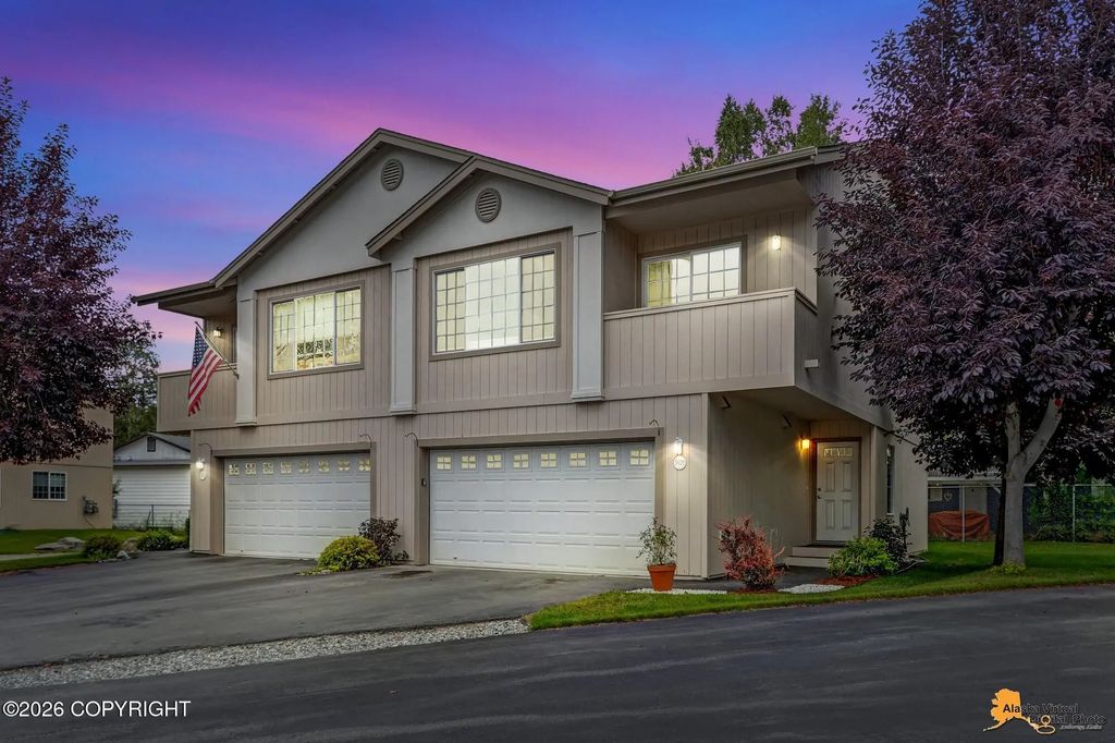 5629 Sapphire Loop #19b, Anchorage