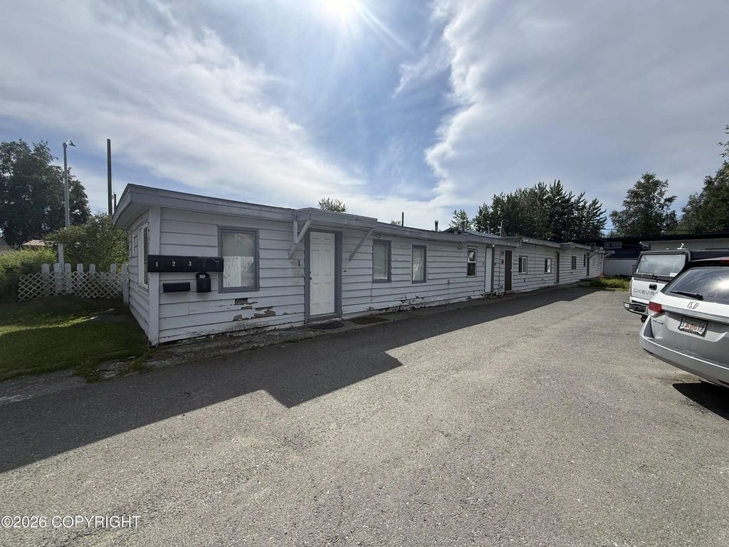 3506 Wyoming Drive, Anchorage