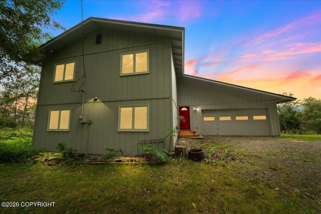 30828 Sagwon Avenue, Eagle River