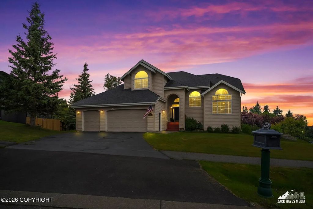 16220 Noble Point Drive, Anchorage