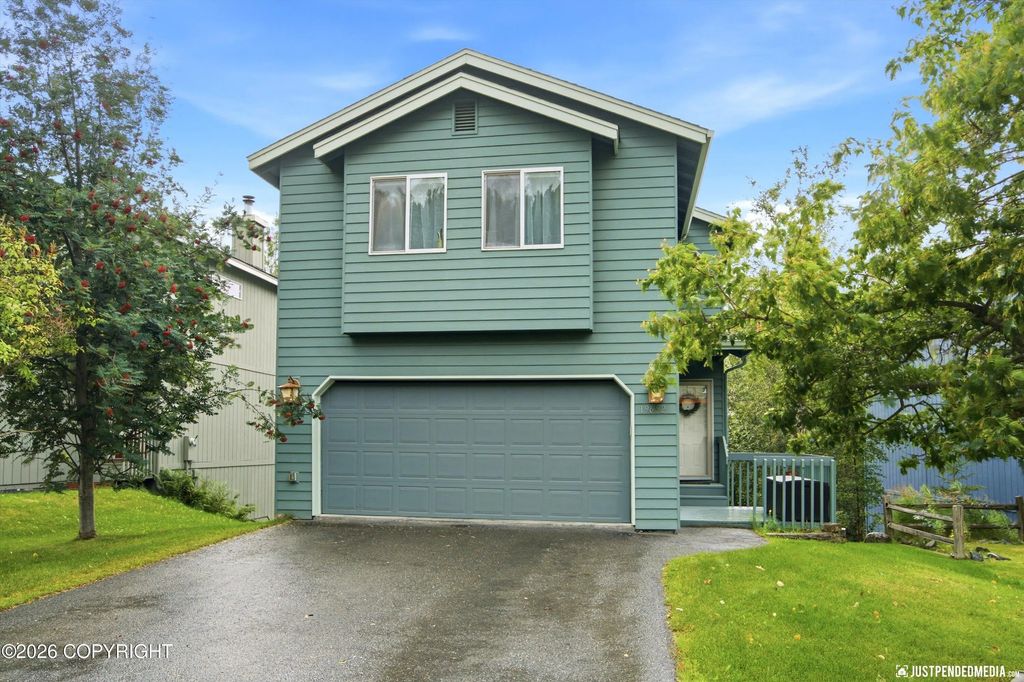 19652 Highland Ridge Drive, Eagle River