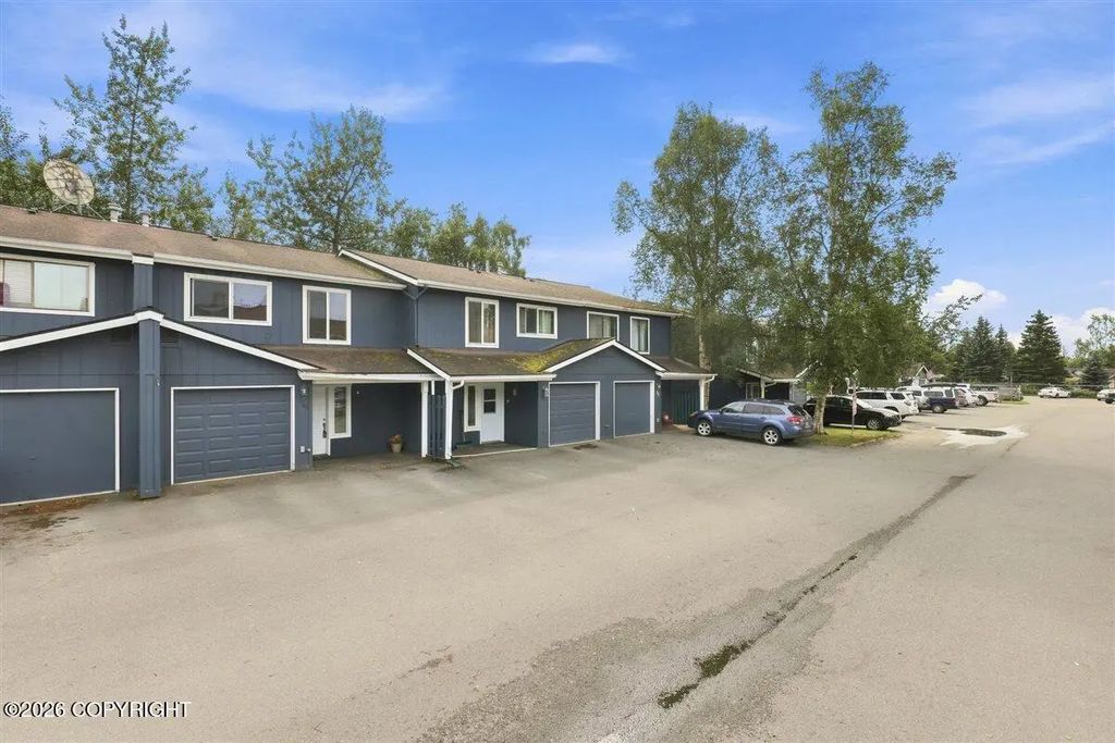 8050 Pioneer Drive #303, Anchorage