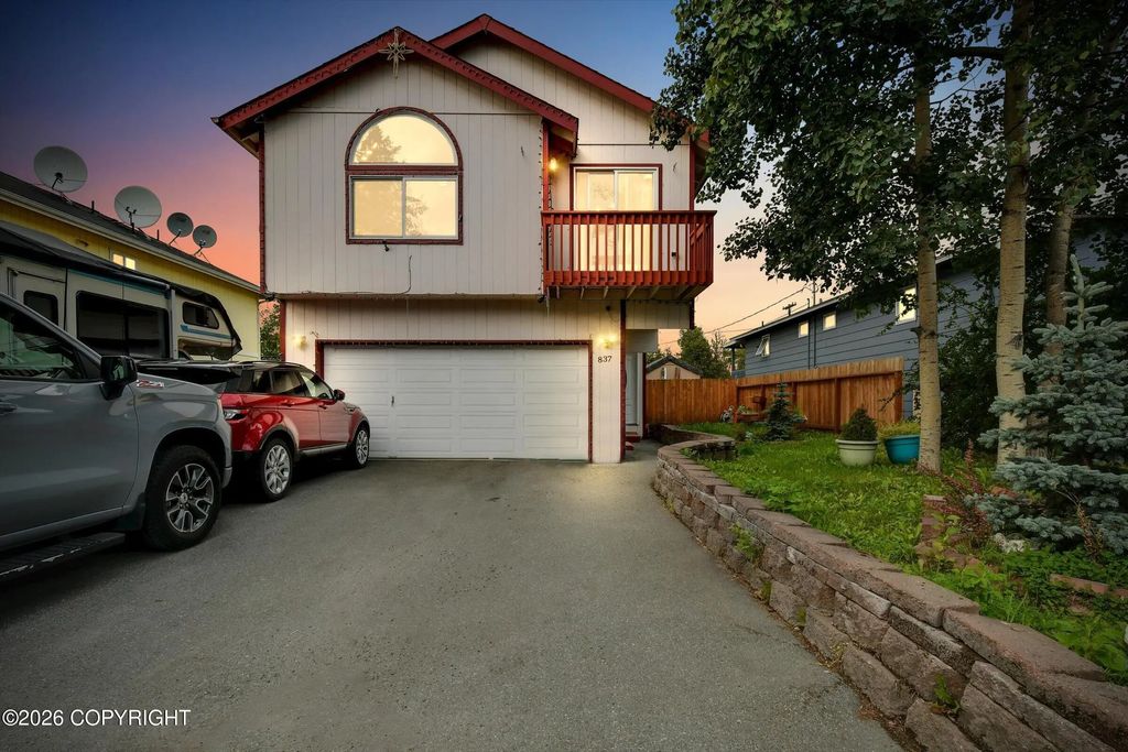 837 E 12th Avenue, Anchorage