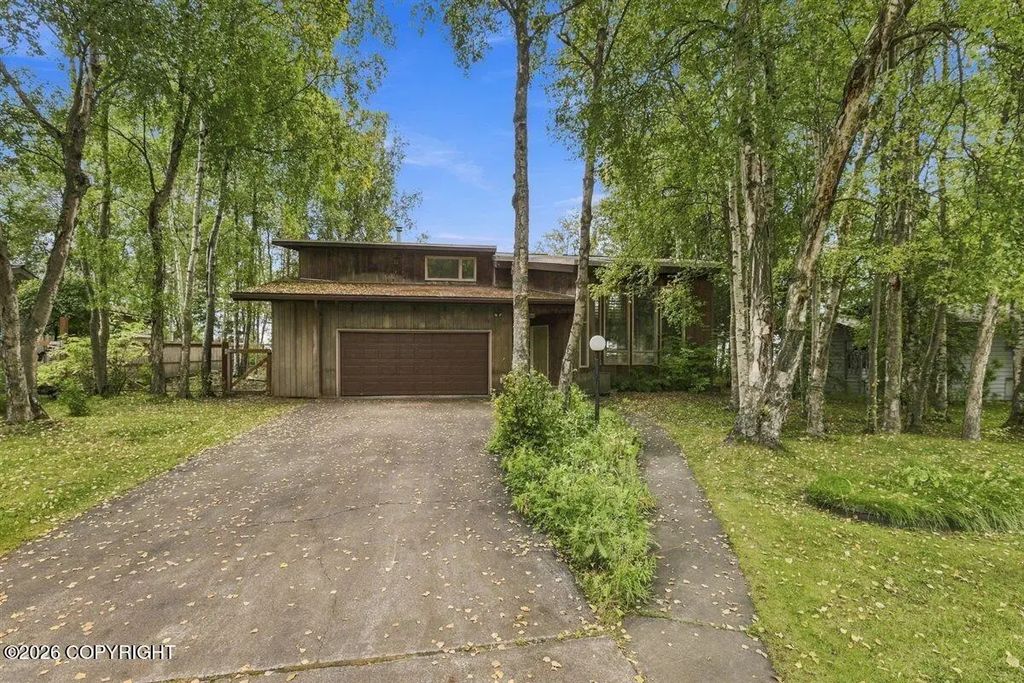 520 Oceanview Drive, Anchorage