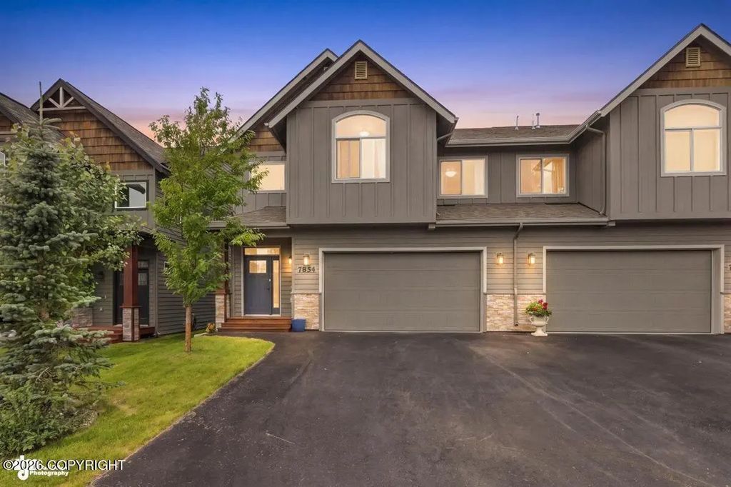 7854 Gate Creek Drive, Anchorage