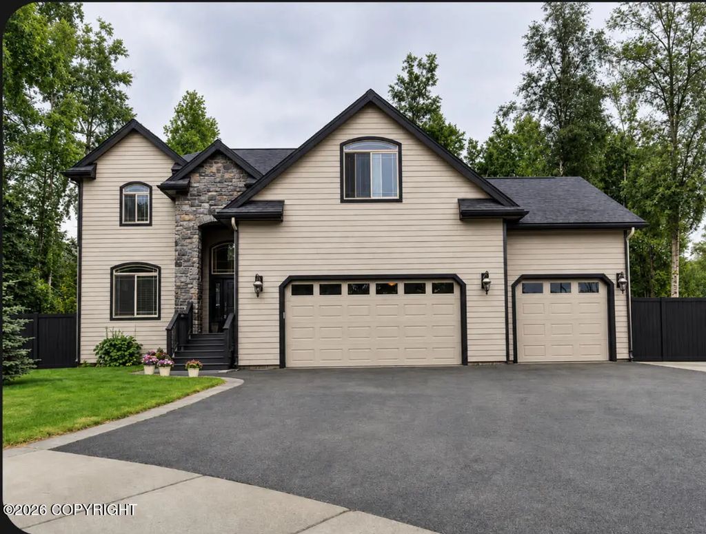 16914 Ludlow Circle, Eagle River