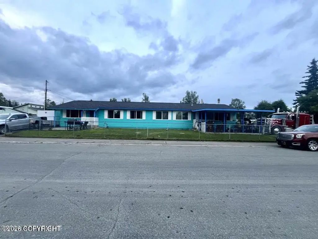 4208 Mcphee Avenue, Anchorage