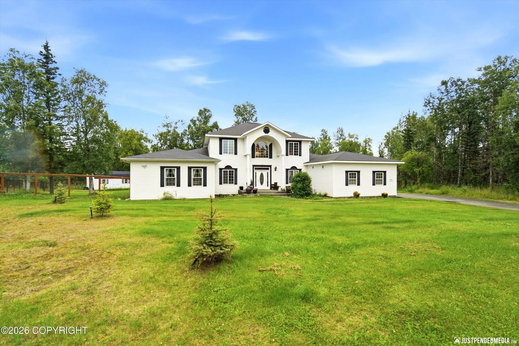 1711 E Colt Circle, Wasilla