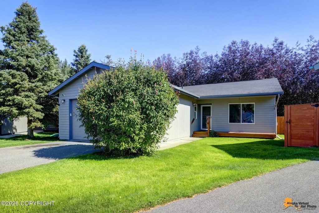 2300 Leopard Circle, Anchorage