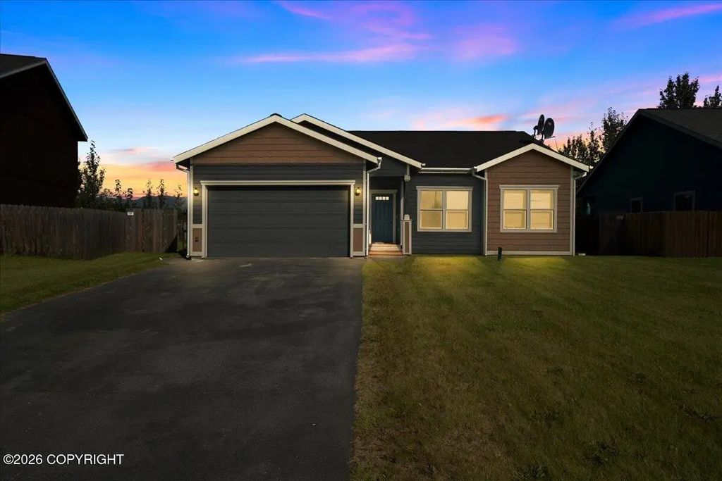 1165 W Mike Street, Palmer