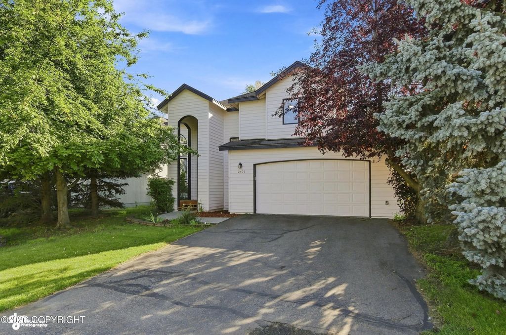 2404 Leary Bay Circle, Anchorage