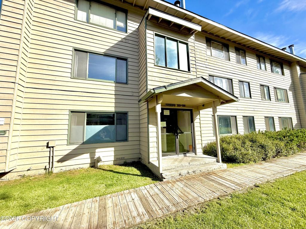 305 Donna Drive #22, Anchorage