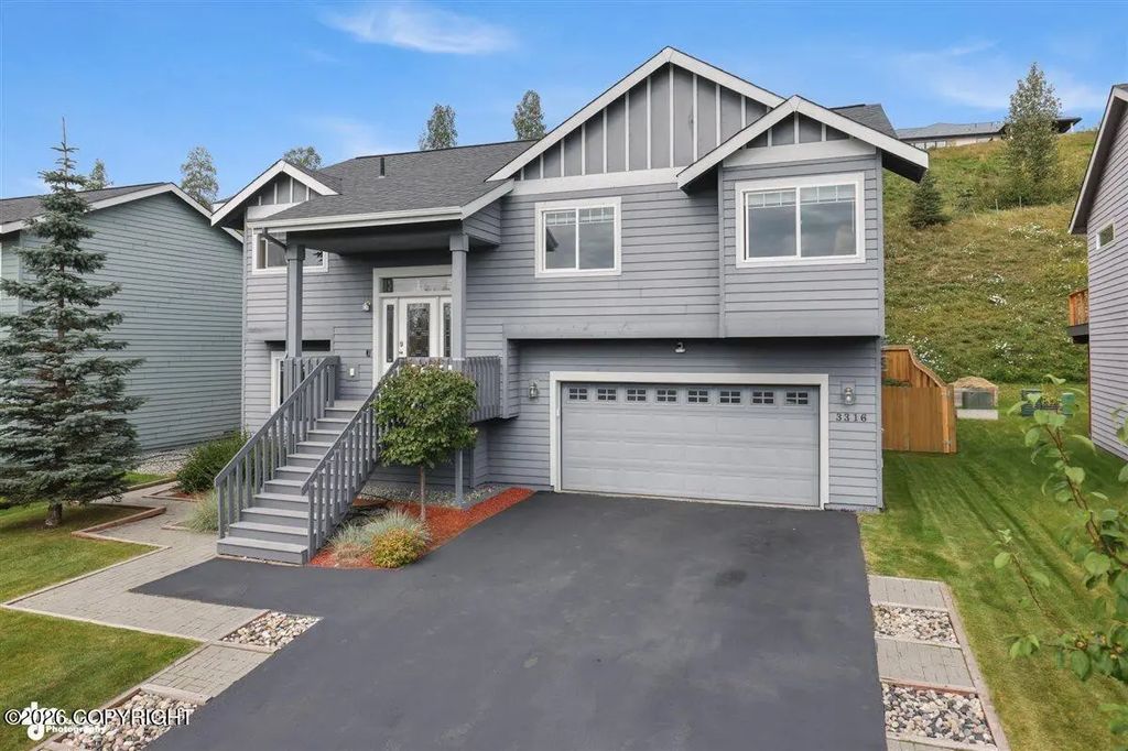 3316 Morgan Loop, Anchorage