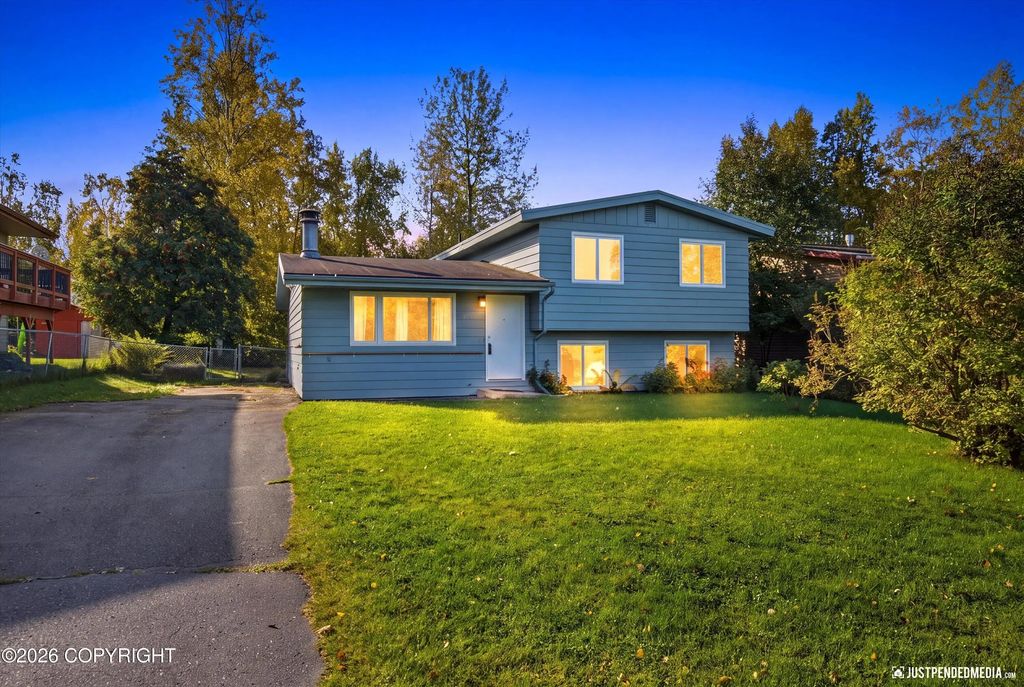 8400 E 10th Avenue, Anchorage
