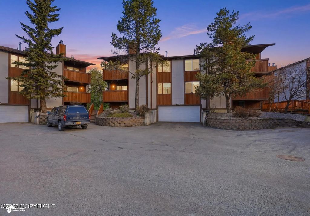 7220 Huntsmen Circle #g6, Anchorage