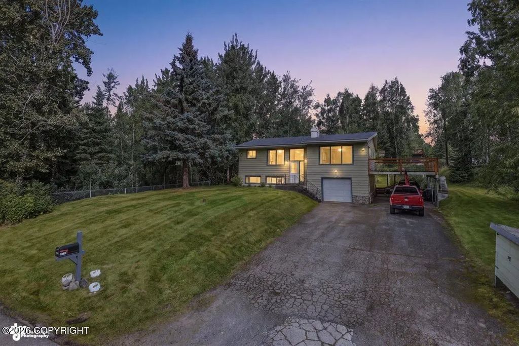 14231 Sunview Drive, Anchorage