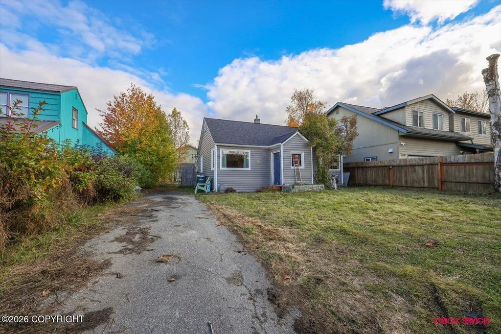 3405 Lois Drive, Anchorage