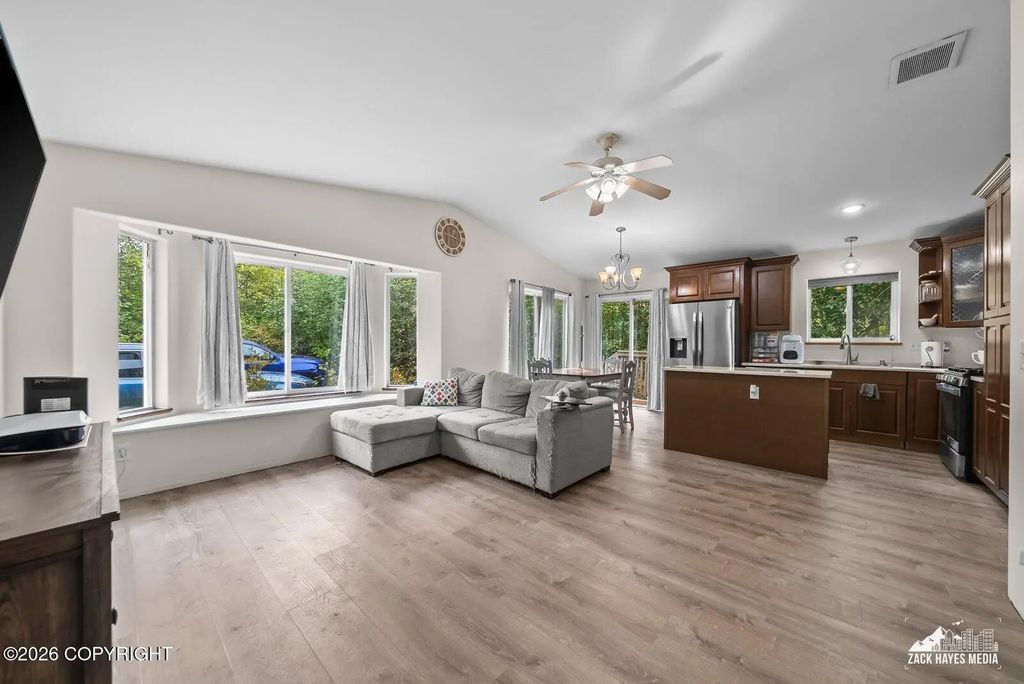 3510 S Bel Air Drive, Wasilla
