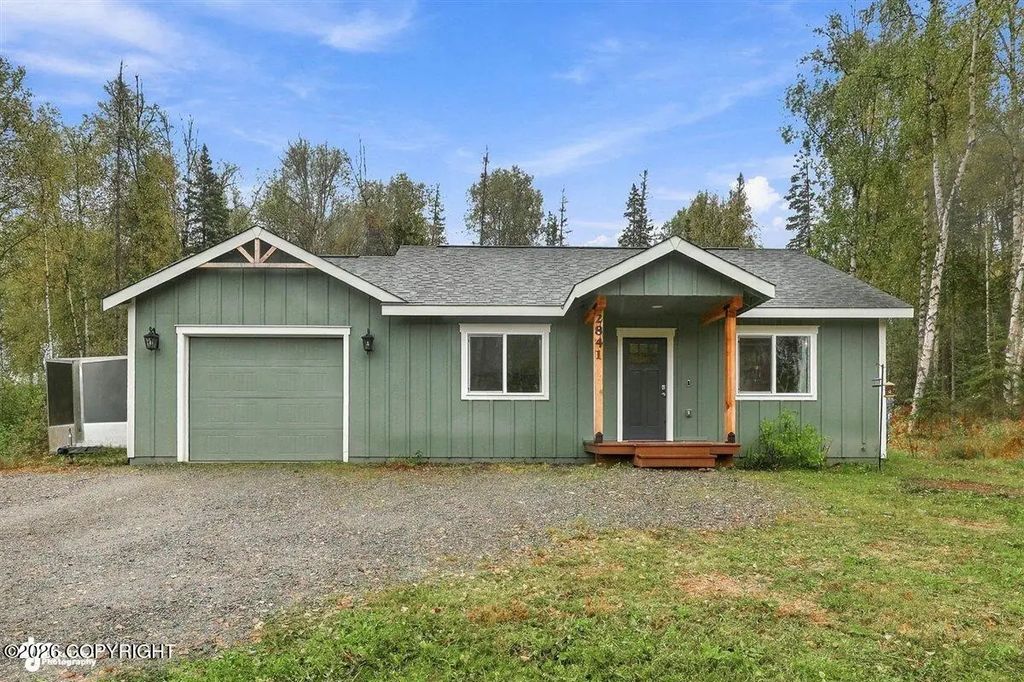 2841 N Castle Drive, Wasilla