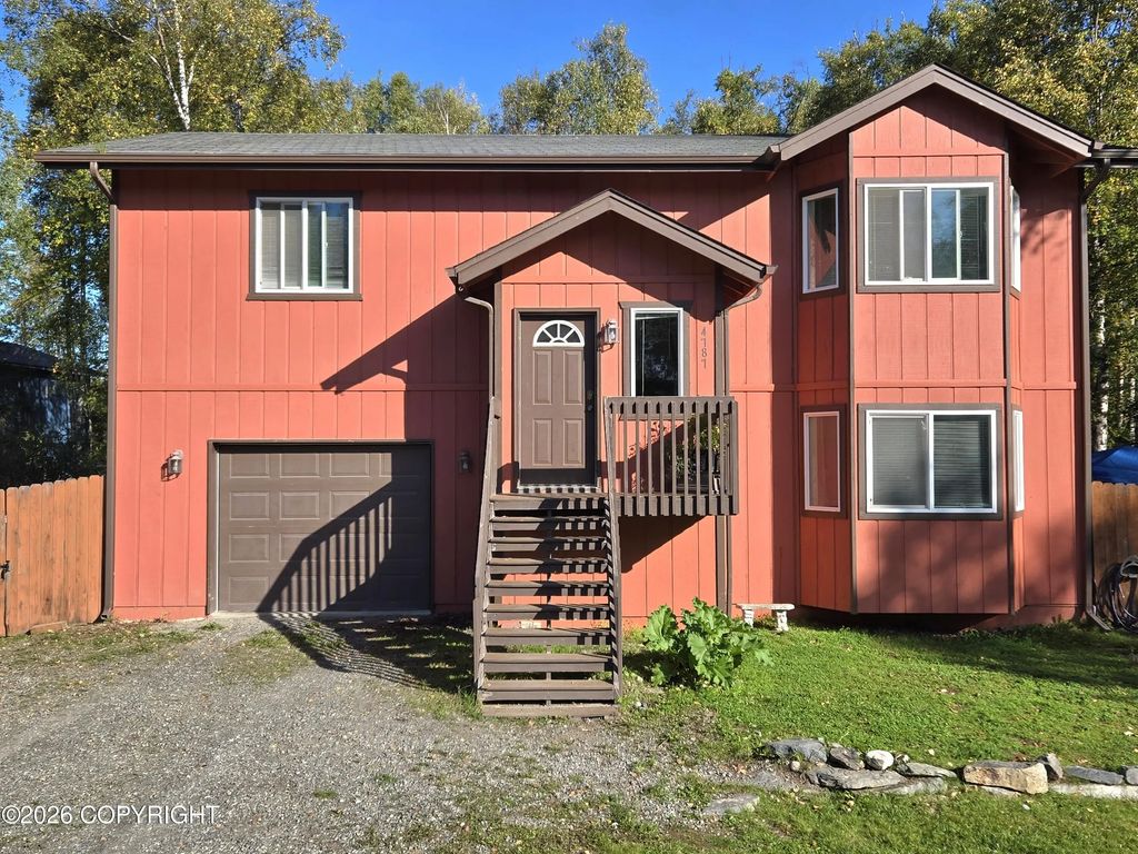 4787 W Ronnies Circle, Wasilla