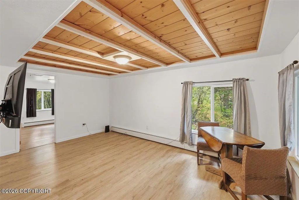 1551 W Lake Lucille Drive, Wasilla