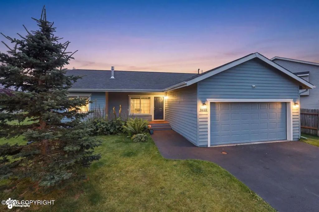 5622 Big Bend Loop, Anchorage
