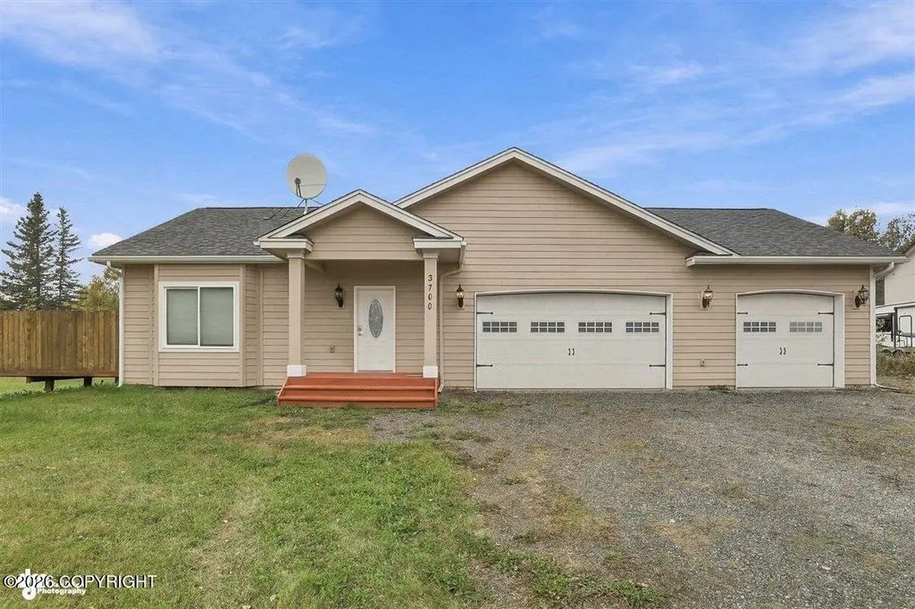3700 N White Hare Circle, Wasilla