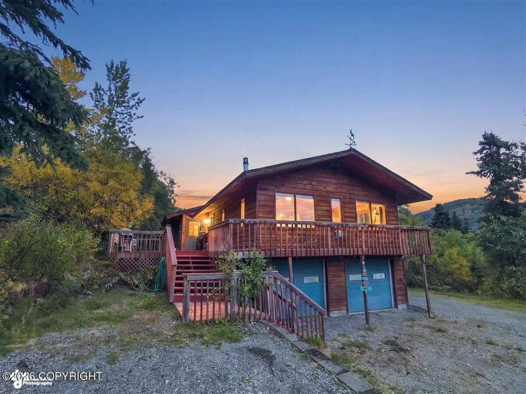4627 Hiland Road, Eagle River